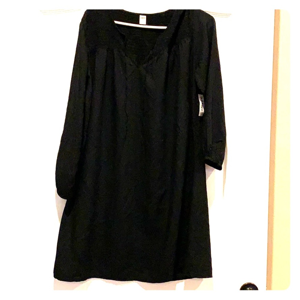 Old Navy Blk knee length dress with neck tie-NWT